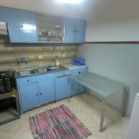 Florina Guest House *